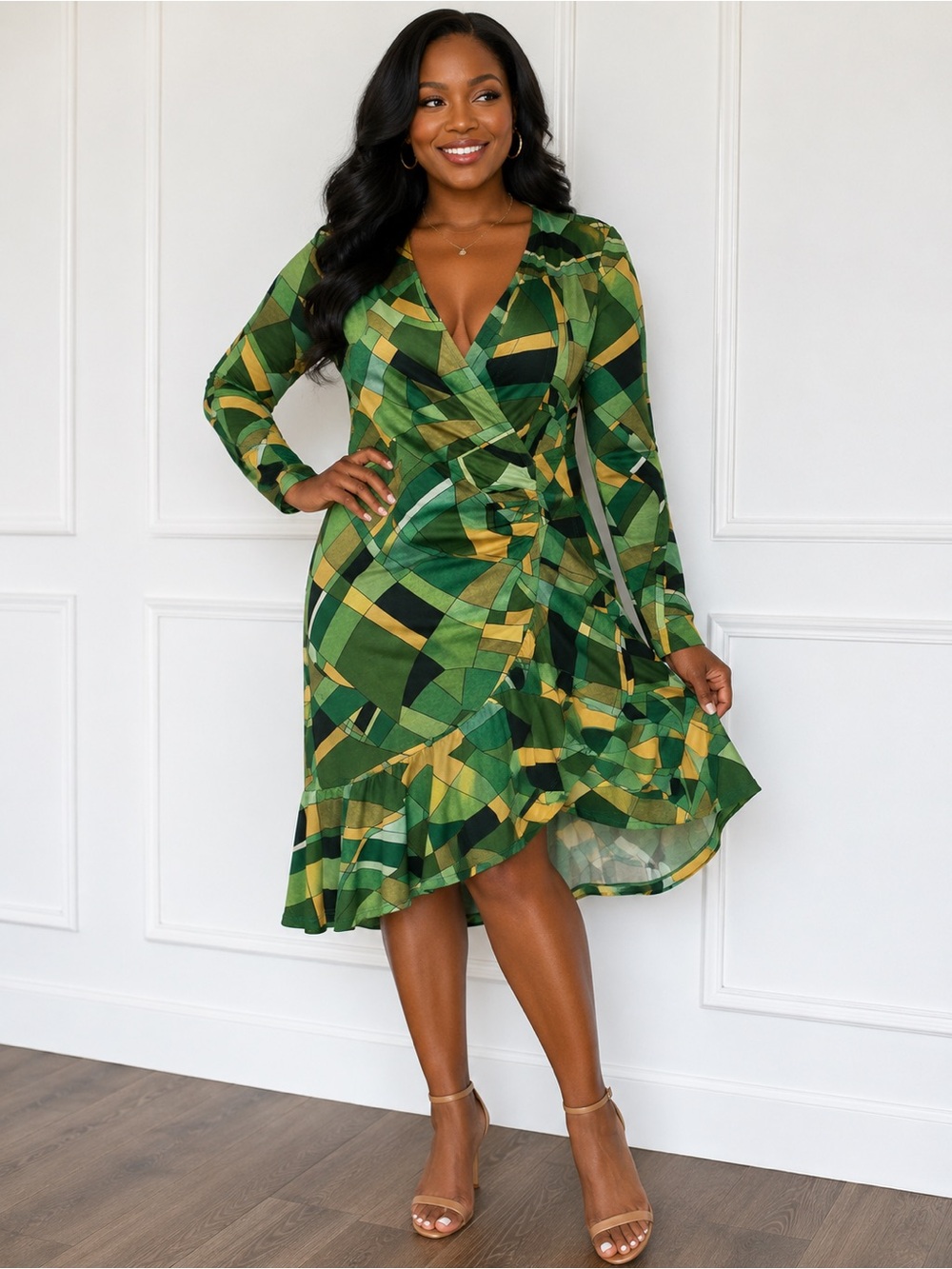 Astrid Green Geometric Wrap Dress Long Sleeve Ruffle Hem Mini Dress‎ Medium Luxe